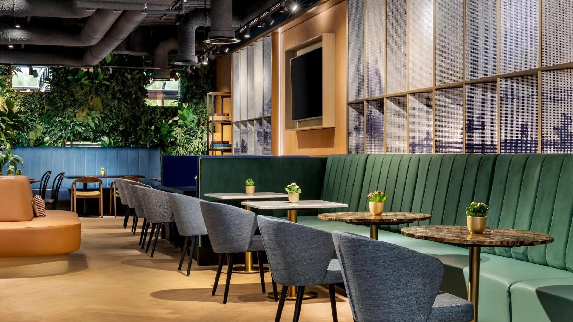 Corendon Amsterdam Schiphol Airport, A Tribute Portfolio Hotel باتهوفيدوربْ