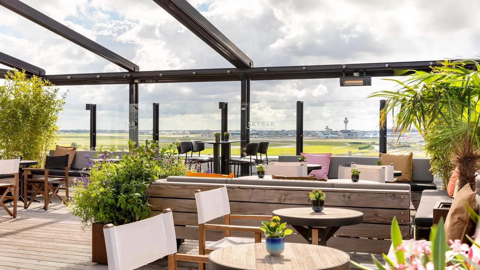 Corendon Amsterdam Schiphol Airport, A Tribute Portfolio Hotel 바드후베도르프