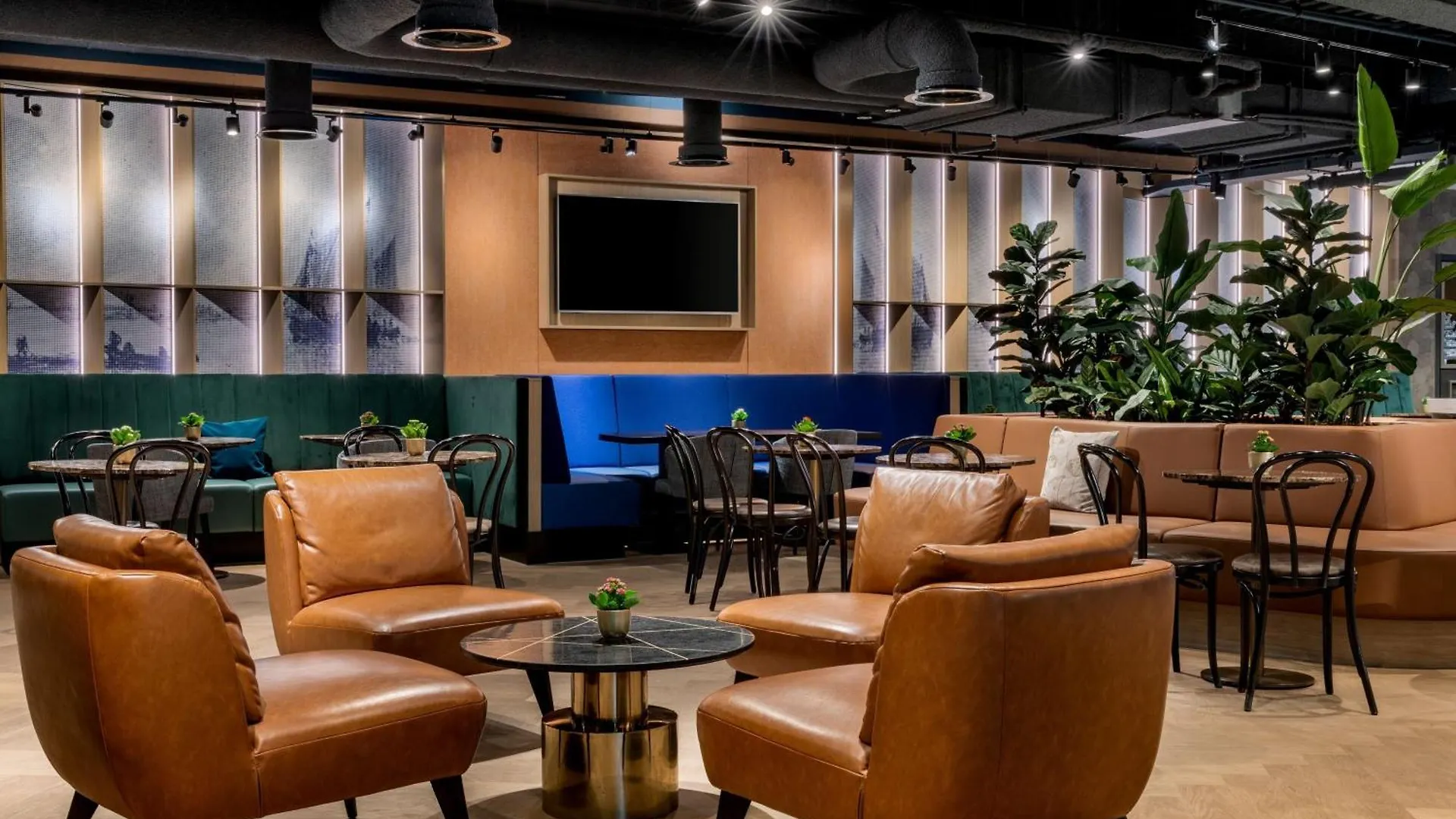 Corendon Amsterdam Schiphol Airport, A Tribute Portfolio Hotel Badhoevedorp
