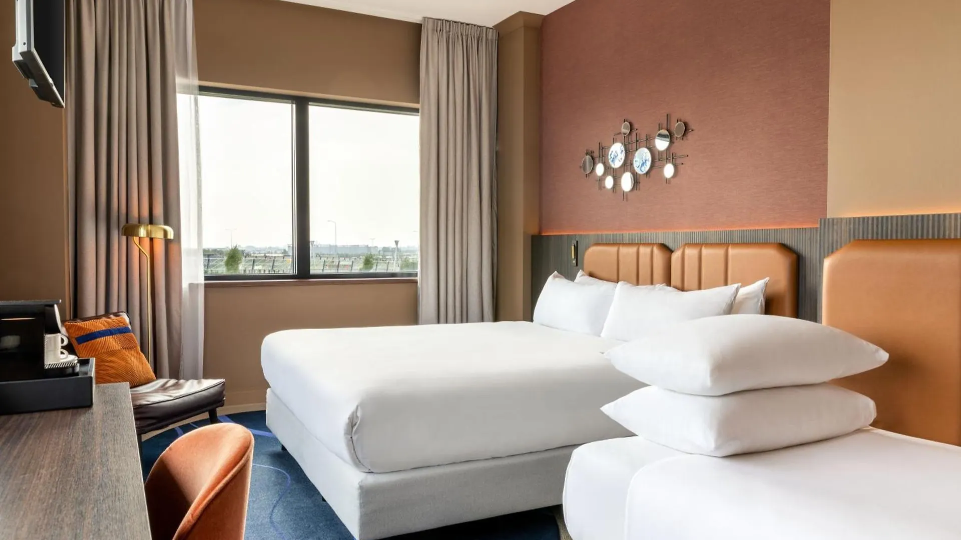 Corendon Amsterdam Schiphol Airport, A Tribute Portfolio Hotel 바드후베도르프 4*,